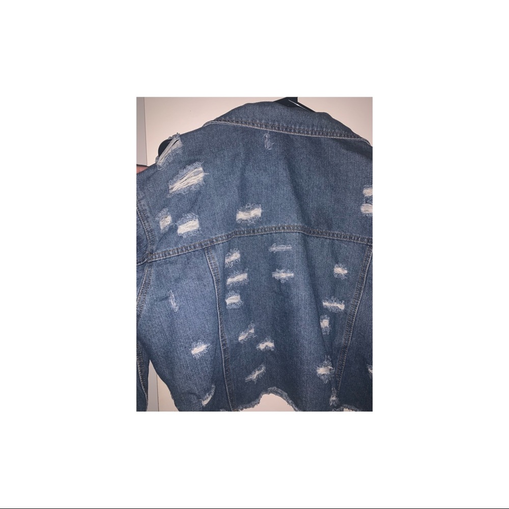 Cropped Rip Jean Jacket - Picture 5 of 5